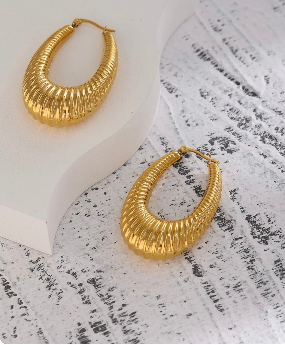 Minerva Hoop Earrings