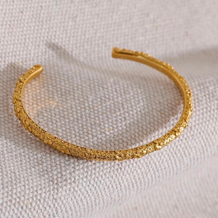 Ameretat Bangle